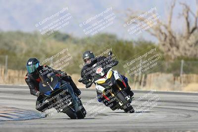 media/Dec-01-2025-Moto Forza (Mon) [[2daa91e15f]]/2-Intermediate Group/Session 3 (Turn 3)/